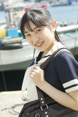 女大学生的沙龙室